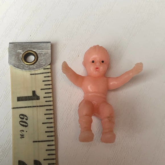 Vintage Mini Miniature Baby Boy Figure Figurine for Dollhouse, Model Building - Picture 4 of 4